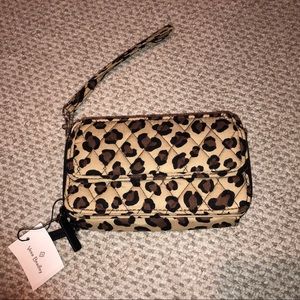 NWT Vera Bradley crossbody all in one